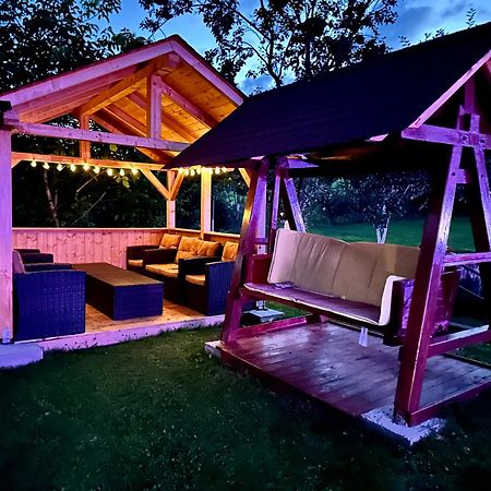 Pensiunea Casa Eden Mărişel Екстериор снимка