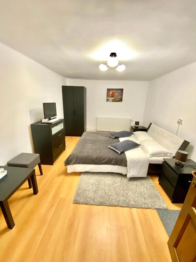Pensiunea Casa Eden Mărişel Екстериор снимка